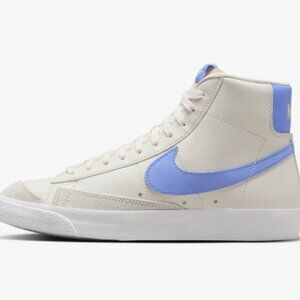 Nike Blazer Mid '77 (W 5 / M 3.5) - white w/ light blue